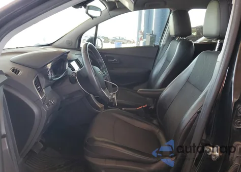 2018 Chevrolet Trax 1Lt z USA, uszkodzony, nr VIN 3GNCJLSB3JL390386